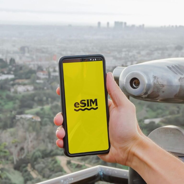 什麼是 eSIM